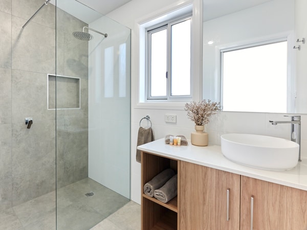 Bathroom at Big4 accommodation in Launceston. 