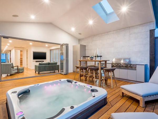 a Jacuzzi at The Beach House at Merewether