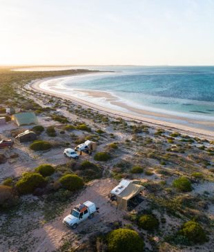<p><i>The best summer camping spots</i> around <strong>Australia</strong></p>
