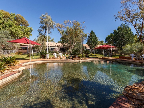 Kings-Canyon-Swimming-pool