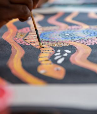 <p><i>Everything you need to know</i> about ethically buying Aboriginal Art</p>
