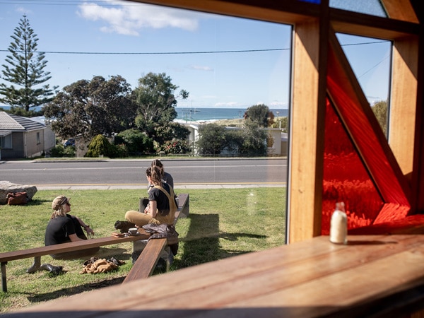 Rosie Hastie - Lunch with a view in Tasmania