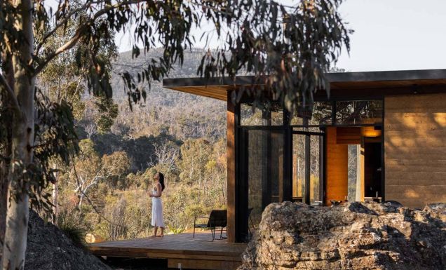 Woman on the deck at Wollemi Retreat