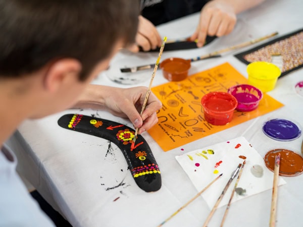 a painting workshop at Standley Chasm