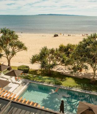 <p><i>The 16 most incredible</i> <strong>Noosa</strong> accommodations</p>
