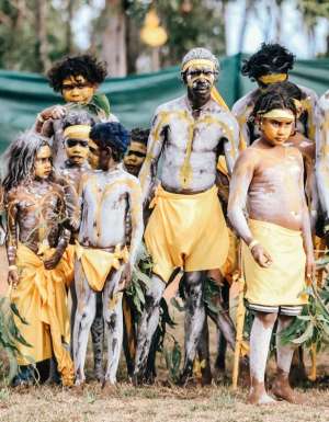 Generations of the Gumatj clan prepare to tell their stories
