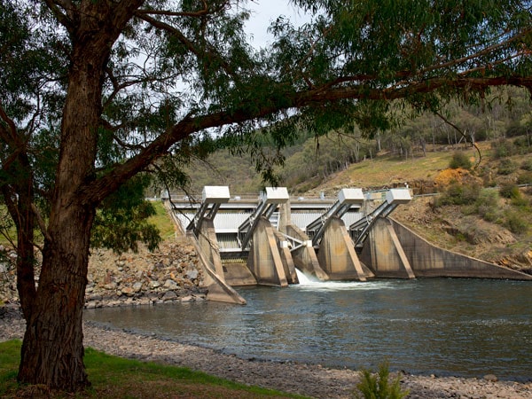 the controlled spillway at Khancoban Dam