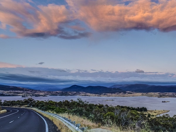 Lake Jindabyne road trip