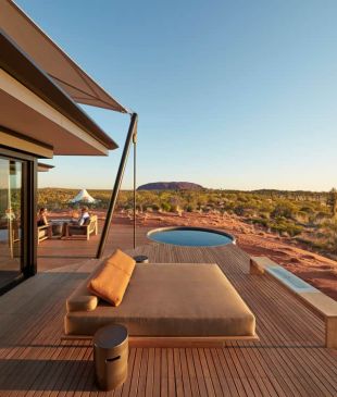 <p><i>The best short break stays</i> in the <strong>NT</strong></p>
