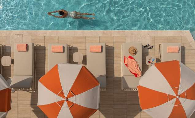 the pool at Avani Mooloolaba Beach Hotel