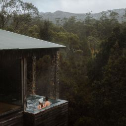 Tasmania weekends
