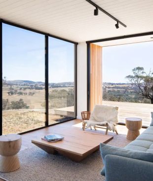 <p><i>The top</i> <strong>Orange</strong> accommodation to suit every budget and style</p>
