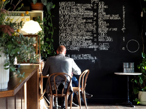 Lola at the Theatre Royal
