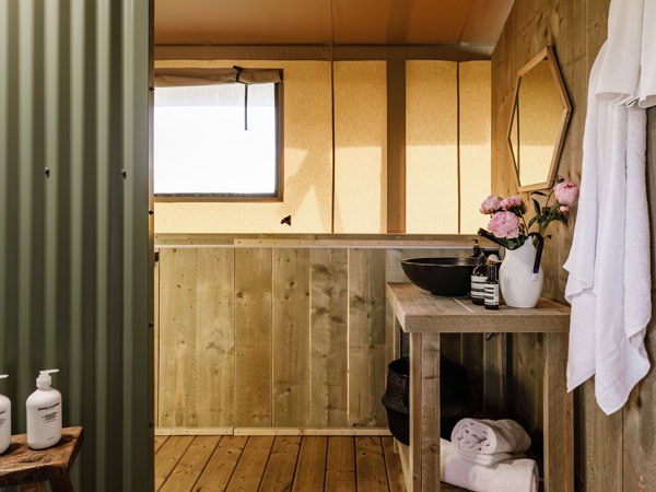 Bathroom inside Nashdale glamping cabins