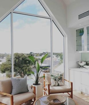 <p><i>12 dreamy accommodations to stay at</i> in <strong>Robe</strong></p>
