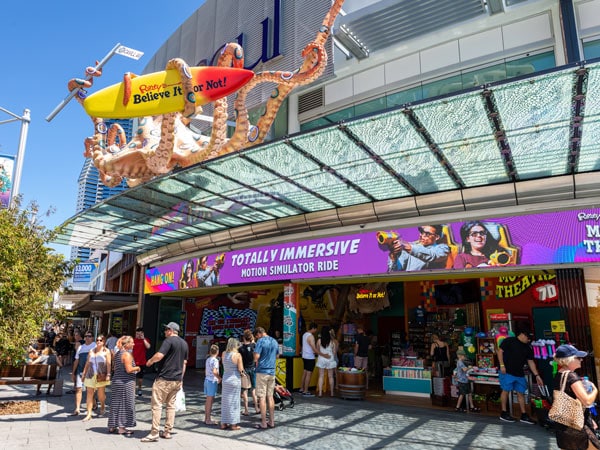 guests line up outside Ripley’s Believe It or Not!