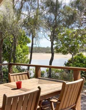 Red Rock Deluxe Beach Tent