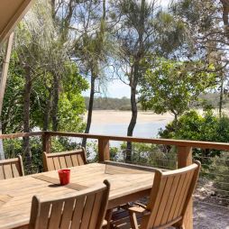 Red Rock Deluxe Beach Tent