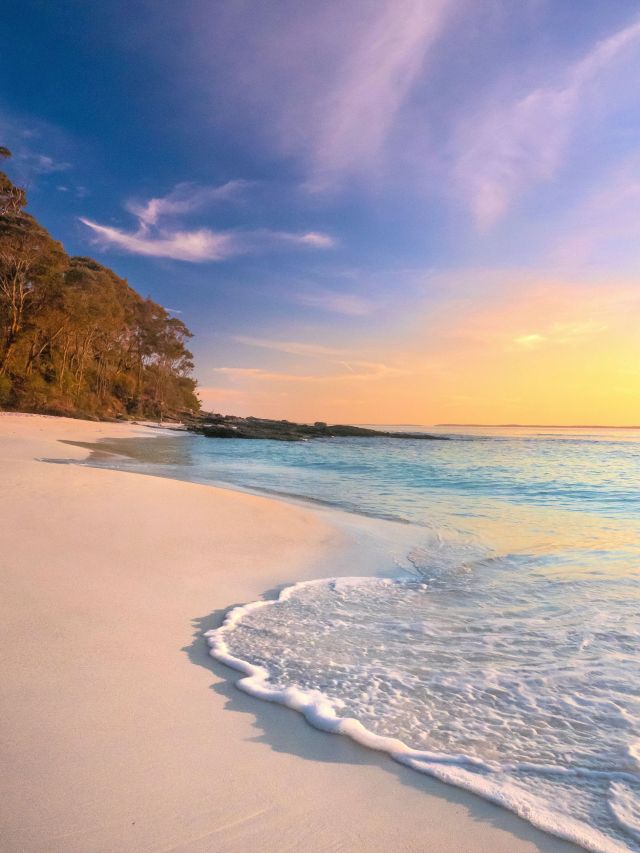 sunrise on Hyams Beach, Jervis Bay