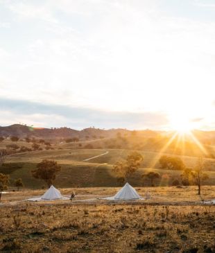 <p><i>Unique glamping stays</i> in <strong>Australia</strong></p>
