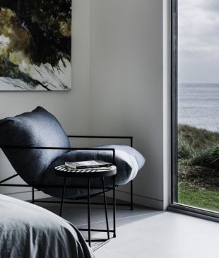 <p><i>Unique coastal stays</i> in <strong>Australia</strong></p>
