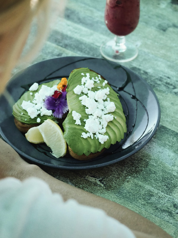 avo on toast at Aquavue, Hervey Bay restaurants