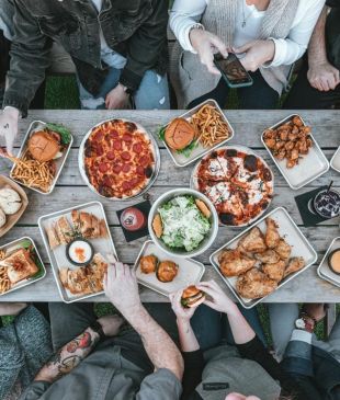 <p><strong>Australia</strong> on a plate: <i>what the food we eat reveals</i> about who we are</p>
