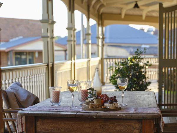 dining at Restaurant 1894, Argyle Hotel, Yamba