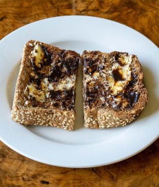 <p><i>7 of</i> <strong>Australia’s</strong> iconic national dishes</p>

