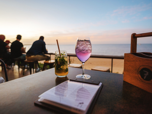 cocktails at sunset, Enzo’s On the Beach, Hervey Bay