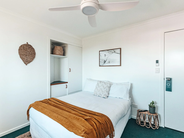 the bedroom at Stella Motel, Yamba