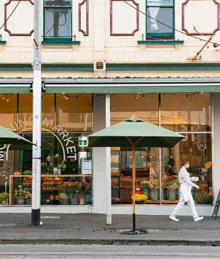 <p><i>A neighbourhood guide</i> to Gertrude Street, <strong>Melbourne</strong></p>
