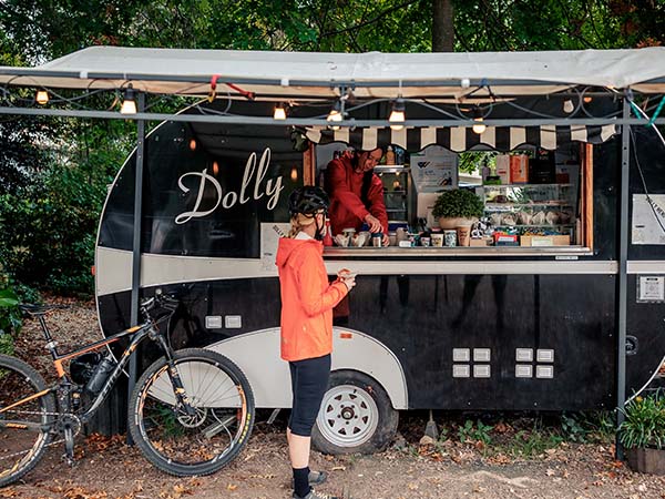 Dolly's Caravan, Great Valley Trail, VIC, Australia