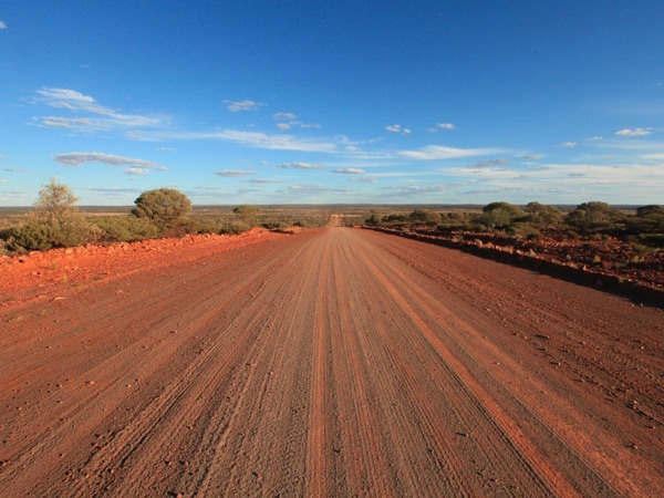 The red dirt road to Wiluna in Western Australia. (Image: Paul Fowler)