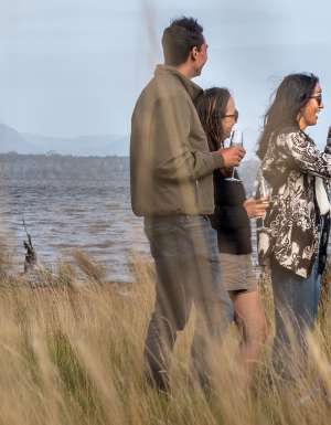 oyster and wine tasting experience at Devil's Corner winery in tasmania