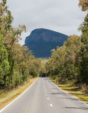 Road to Mad Dadjug (Mt Abrupt), Grampians, VIC