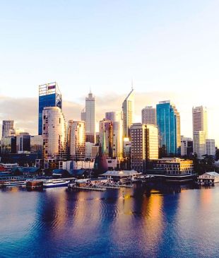 <p><i>A first-timer’s guide</i> to the best of <strong>Perth</strong></p>
