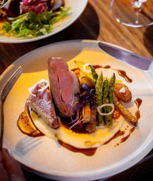 <p><i>8 of the best restaurants in</i> <strong>Cradle Mountain</strong></p>
