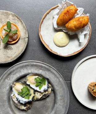 <p>17 of the <i>best places</i> to eat in <strong>Hobart</strong> you can&#8217;t miss</p>
