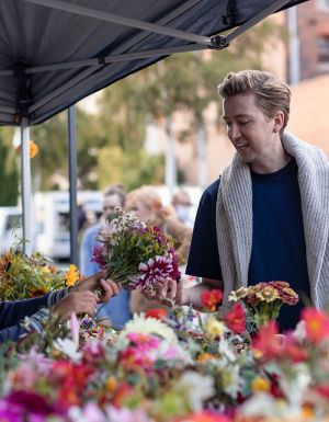 Harvest Market (Image: Tourism AUstralia)