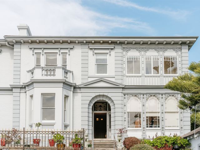 Waratah on York, Launceston