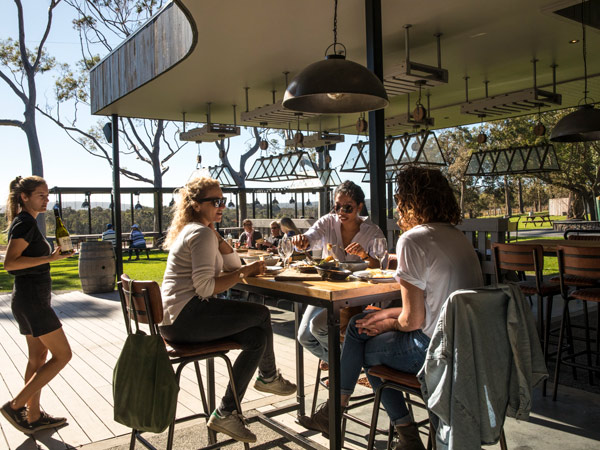 friends dining al fresco at Swings & Roundabouts, Yallingup
