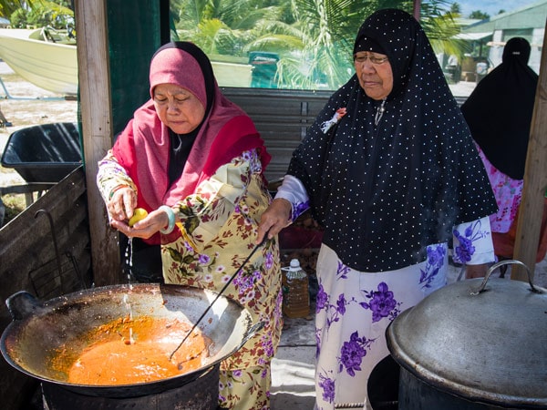 Home Island Cooking Cocos Keeling Islands