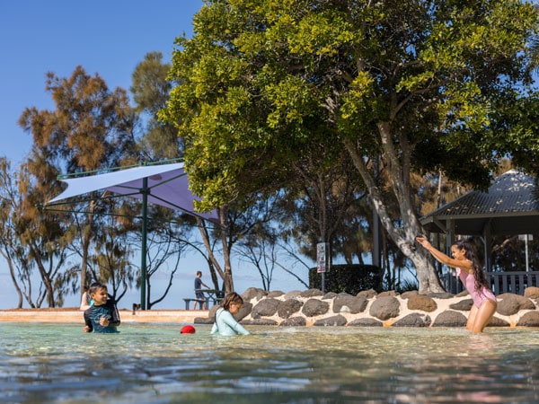 kids swimming at Settlement Cove Lagoon
