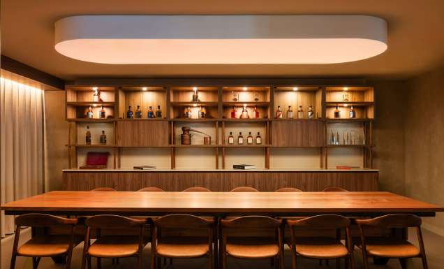 the tasting bar at Sullivan’s Cove, Cambridge