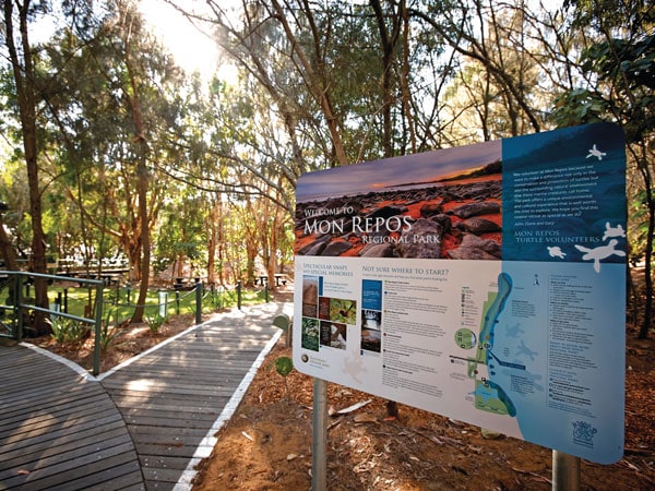 the entrance path at Mon Repos Turtle Centre