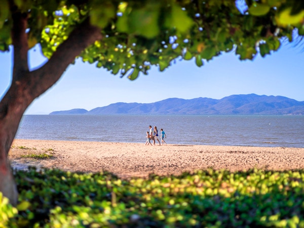 The Strand Beachfront Townsville