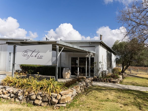 the exterior of Tobin Wines in Stanthorpe