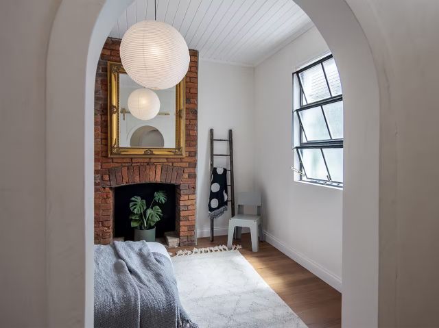 a look inside Holdgate’s Cottage, Brisbane Airbnb