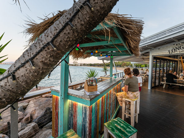 alfresco dining at Longboard Bar & Grill, Townsville